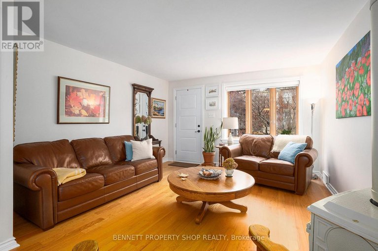 29668148/140-drummond-street/ottawa-east/ottawa/ontario/K1S1K2_7