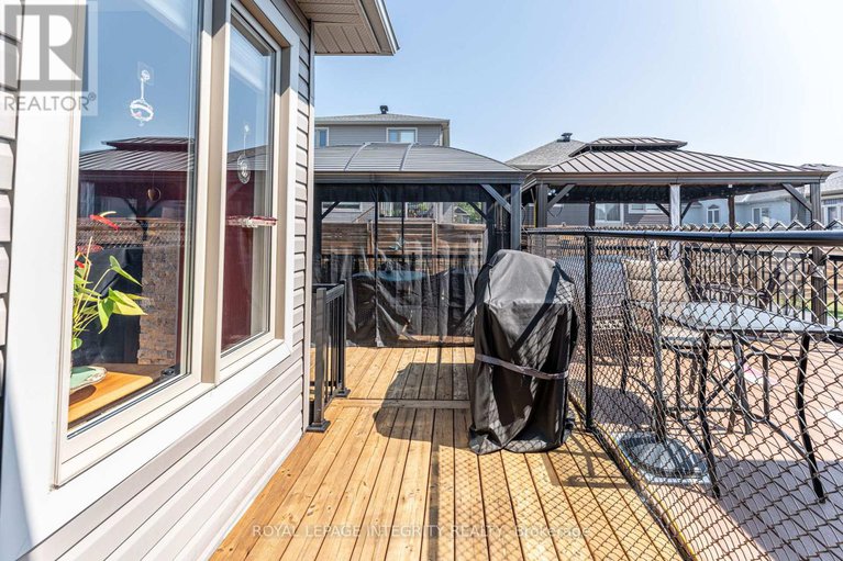 28726773/258-rue-de-letang-street/town-of-rockland/clarence-rockland/ontario/K4K0K1_45