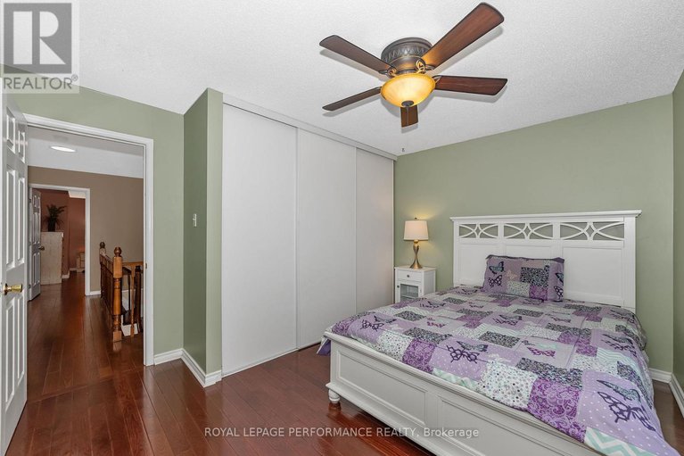 29232445/644-valin-street/fallingbrookgardenway-south/ottawa/ontario/K4A3S9_35