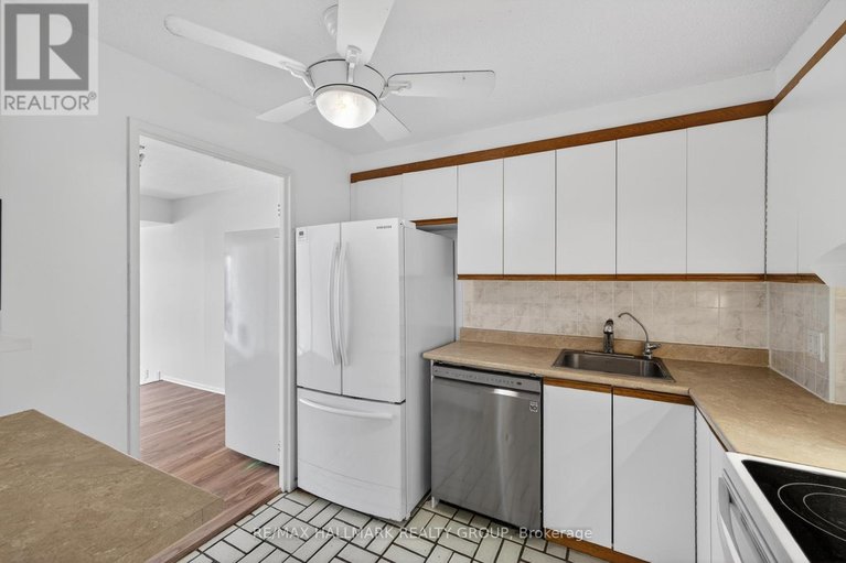 29653466/306-415-greenview-avenue/britannia/ottawa/ontario/K2B8G5_19