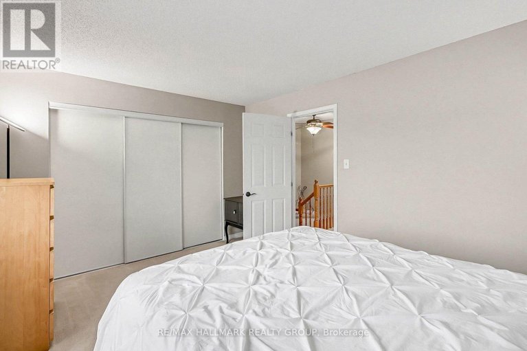 29647351/111-ludlowe-street/fallingbrookgardenway-south/ottawa/ontario/K4A5C2_16