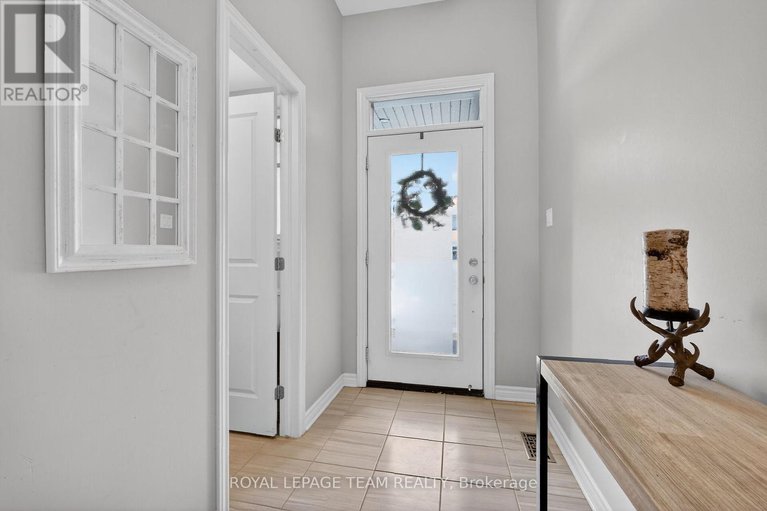 29372615/829-miikana-road/blossom-parkkemp-parkfindlay-creek/ottawa/ontario/K1X0G5_3