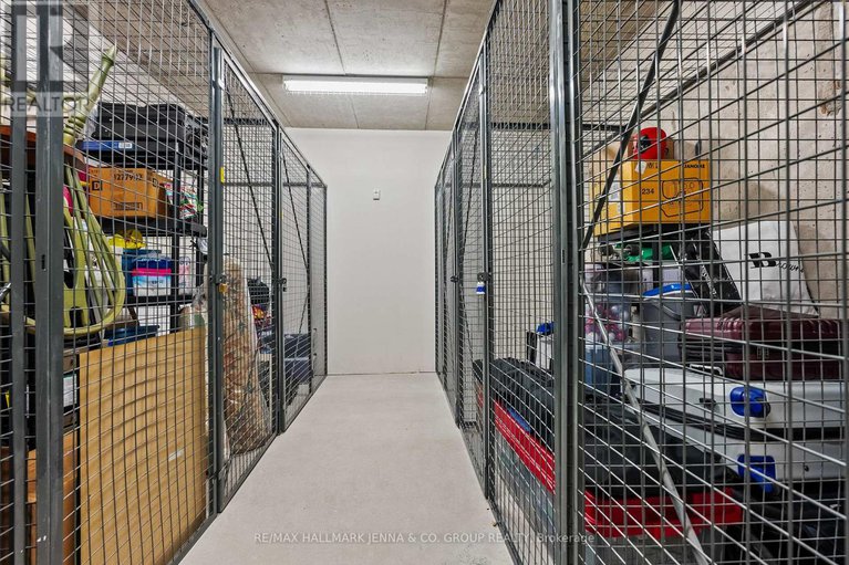 29439629/611-88-richmond-road/westborohampton-park/ottawa/ontario/K1Z0B1_27