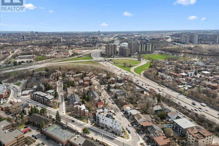 29648106/204-150-greenfield-avenue/ottawa-east/ottawa/ontario/K1S0X8_33