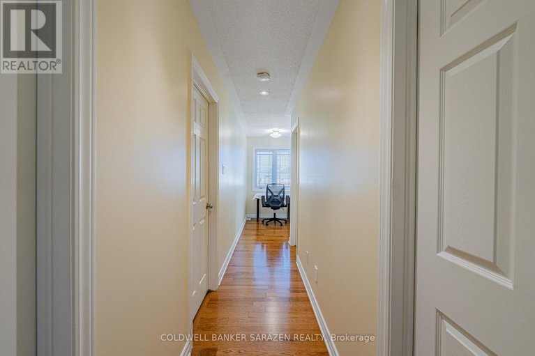 28532595/116-whernside-terrace-w/morgans-grantsouth-march/ottawa/ontario/K2W0C7_25