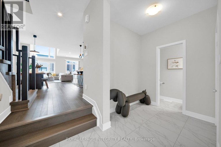 29227761/1078-lunar-glow-crescent/riverside-southgloucester-glen/ottawa/ontario/K4M0J8_6