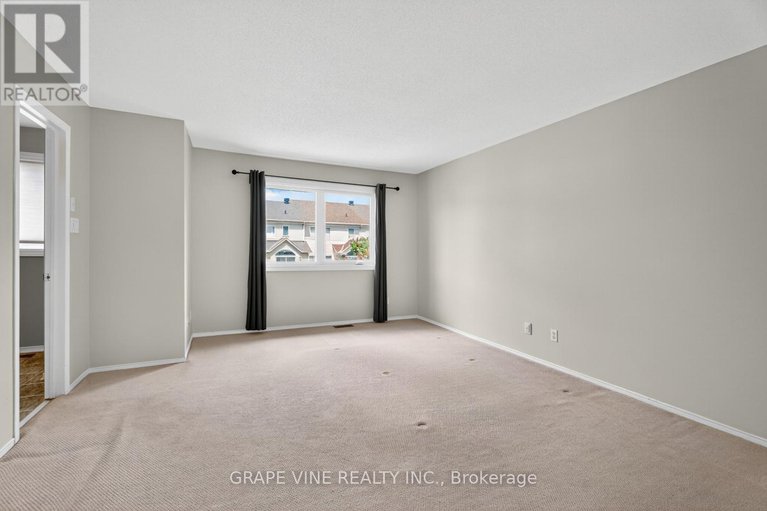 28807496/27-flowertree-crescent/emerald-meadowstrailwest/ottawa/ontario/K2M2R8_17