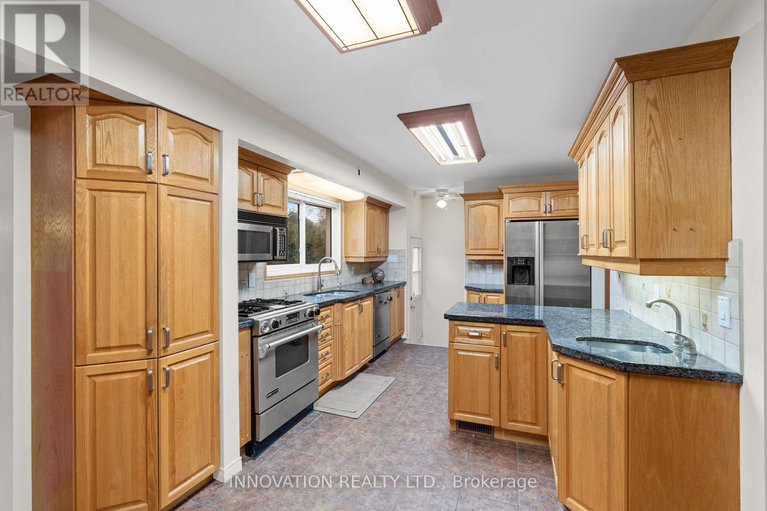 29329317/30-oakview-avenue/meadowlandscrestview/ottawa/ontario/K2G3A2_10