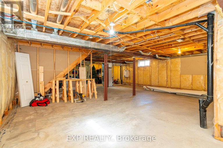 28872307/66-newcastle-avenue/morgans-grantsouth-march/ottawa/ontario/K2K3B5_35
