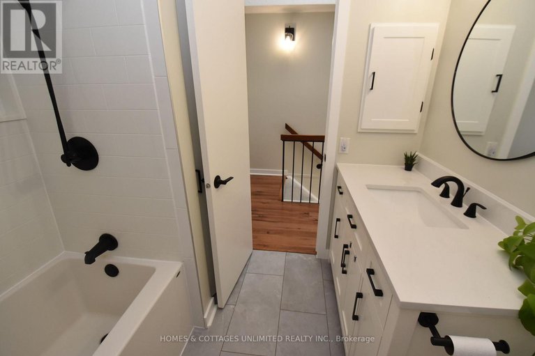 29410671/6750-b-jeanne-darc-boulevard-n/convent-glen-north/ottawa/ontario/K1C6E9_26