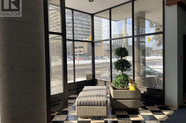 29578392/104-191-parkdale-avenue/mechanicsville/ottawa/ontario/K1Y1E8_2