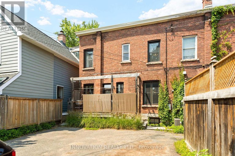 28628506/576-maclaren-street/ottawa-centre/ottawa/ontario/K1R5K9_13