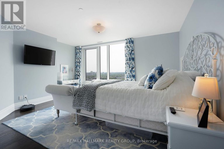 28576598/2001-108-lisgar-street/ottawa-centregolden-triangle/ottawa/ontario/K2P1E1_30