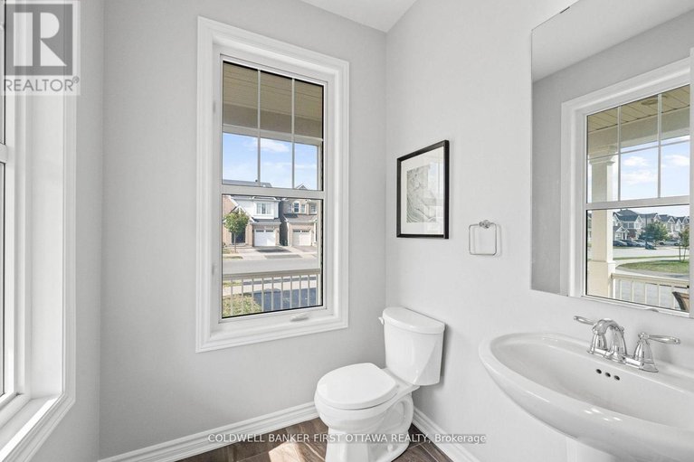 29673246/619-dundonald-drive/half-moon-bay/ottawa/ontario/K2J5Y8_8