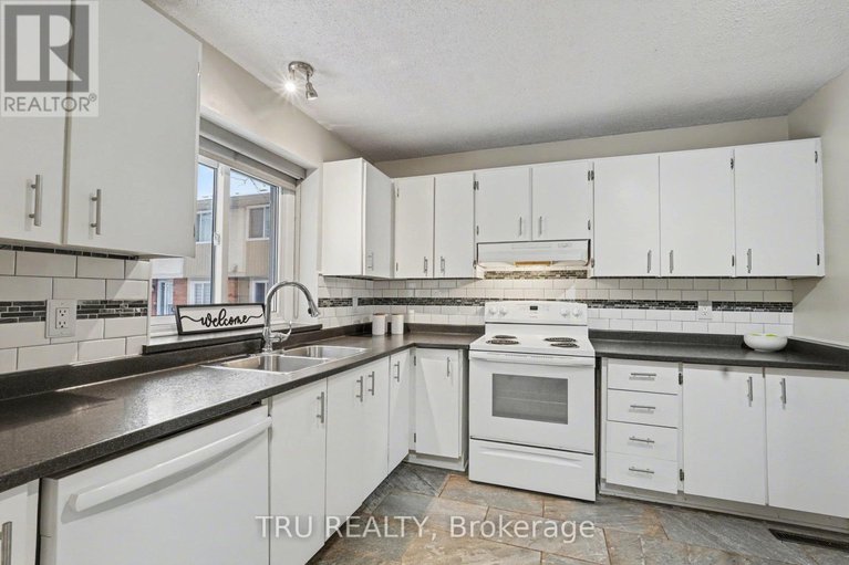 29252299/463f-moodie-drive/arbeatha-park/ottawa/ontario/K2H8T7_6