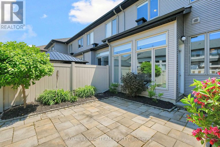 28884791/273-shinleaf-crescent/mer-bleuebradley-estatesanderson-park/ottawa/ontario/K1W0J2_47