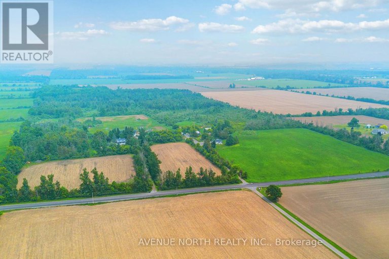 28439322/3935-swale-road/vernon/ottawa/ontario/K0A2W0_34