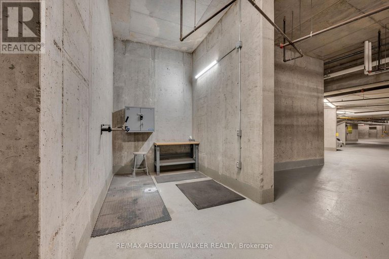 29069394/1006-7-marquette-avenue/vanier/ottawa/ontario/K1L8A7_37