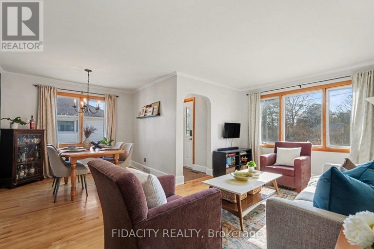 29456146/11-caldwell-street/carleton-place/carleton-place/ontario/K7C3A7_5