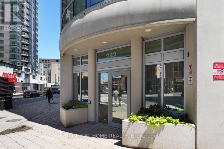 28769026/2802-242-rideau-street/sandy-hill/ottawa/ontario/K1N0B7_2