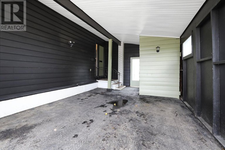 29123803/2320-nerta-street/hawthorne-meadows/ottawa/ontario/K1G1E5_3