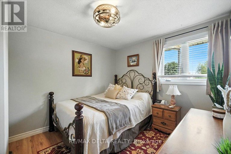 28749415/444-gilles-street/town-of-rockland/clarence-rockland/ontario/K4K1H4_19