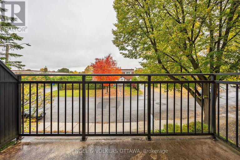 29030963/277-mart-circle/manor-park/ottawa/ontario/K1K4W2_38