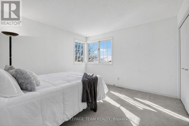 29365768/38-maple-grove-road/katimavik/ottawa/ontario/K2L3K8_22