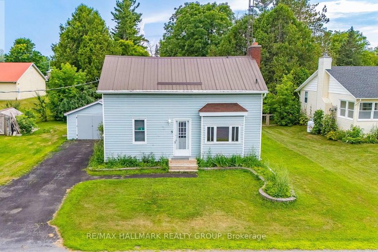 28602450/5-nelson-street/finch/north-stormont/ontario/K0C1K0_2