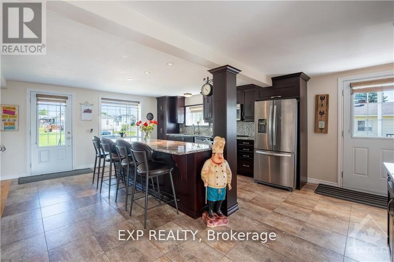 28509476/50-victoria-street-e/alexandria/north-glengarry/ontario/K0C1A0_6