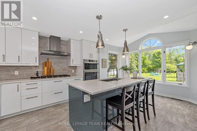 28507546/1536-sherruby-way/rural-kanata-central/ottawa/ontario/K2W1A9_16