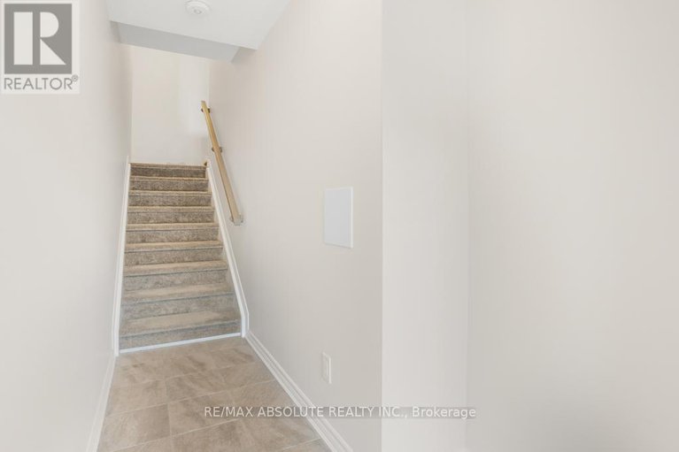 28606243/621-makwa/cfb-rockcliffe-and-area/ottawa/ontario/K1K5A4_4
