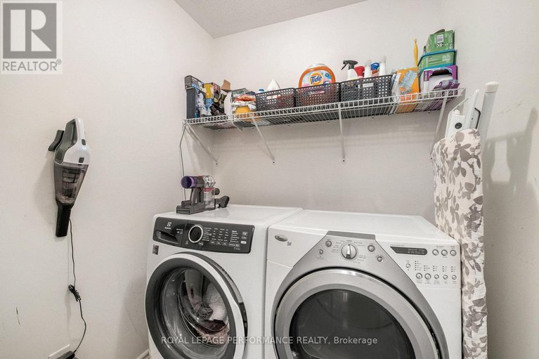 28829457/414-statewood-drive/morgans-grantsouth-march/ottawa/ontario/K2K0B7_20