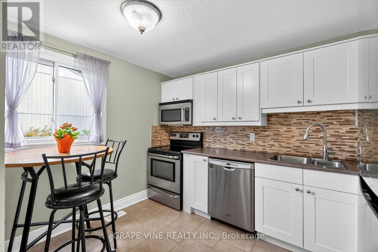 28930344/61-34-sherway-drive/pheasant-run/ottawa/ontario/K2J1N3_10