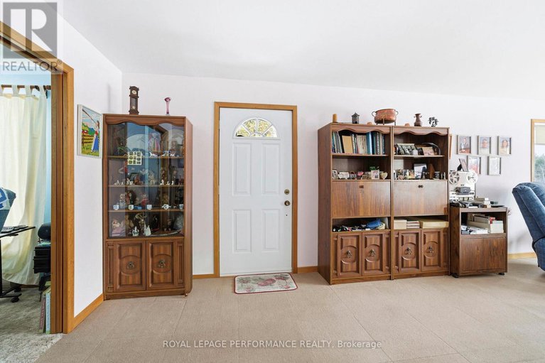 29397472/20276-maple-road/south-glengarry-charlottenburgh-twp/south-glengarry/ontario/K0C2J0_6