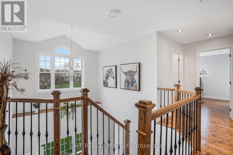 29094992/5-64-radstock-lane/champlain-twp/champlain/ontario/K6A2R2_21