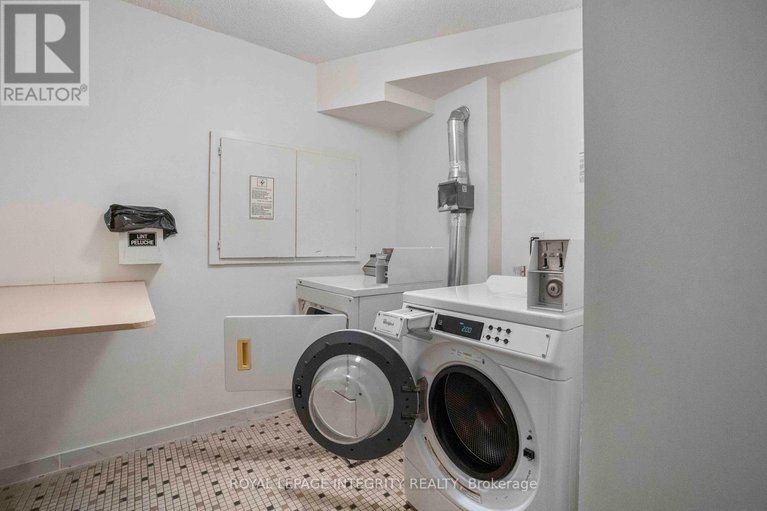 28856484/1003-1785-frobisher-lane/riverview-park/ottawa/ontario/K1G3T7_14