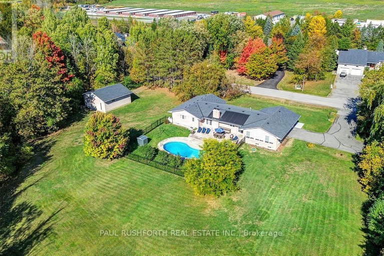 28933934/15-richland-drive/goulbourn-twp-from-franktown-rdsouth-to-rideau/ottawa/ontario/K0A2Z0_3