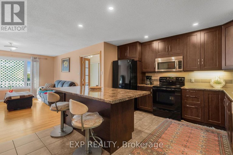28884921/455-butler-road/clarencerockland-twp/clarence-rockland/ontario/K0A2A0_8