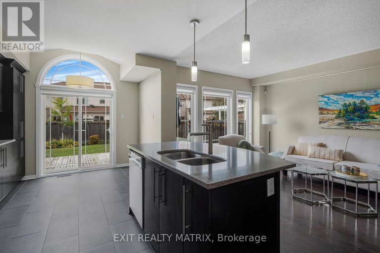 28923460/441-june-court/mer-bleuebradley-estatesanderson-park/ottawa/ontario/K1W0C9_15