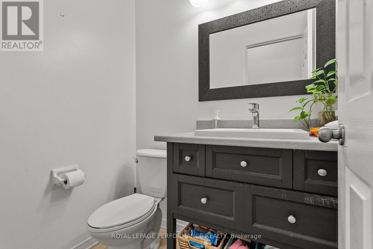 28812738/1901-pennyroyal-crescent/notting-hillsummerside/ottawa/ontario/K4A0P3_16