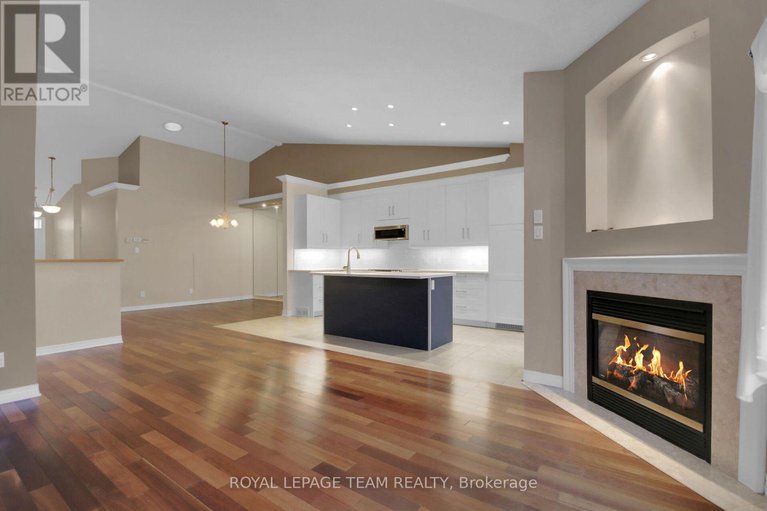 29257028/36-sable-run-drive/stittsville-central/ottawa/ontario/K2S1W8_14