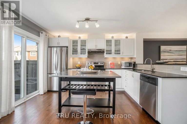 29633177/567-millars-sound-way/half-moon-bay/ottawa/ontario/K2J6K5_10