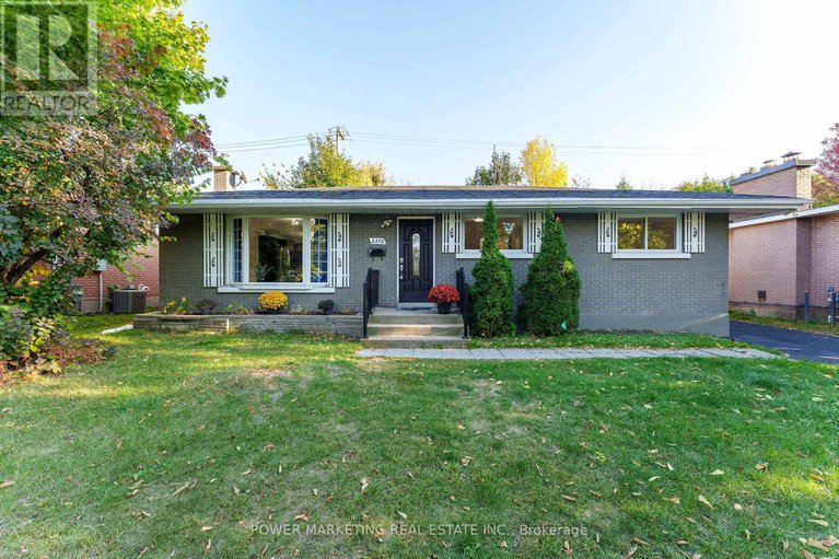 28969285/2372-riley-avenue/queensway-terrace-southridgeview/ottawa/ontario/K2C1J9_2