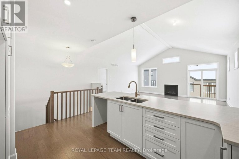 29550591/537-swinley-crescent/north-grenville-twp-kemptville-south/north-grenville/ontario/K0G1J0_15