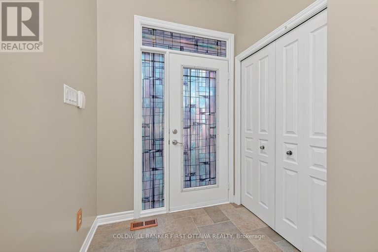 29580873/102-windance-crescent/morgans-grantsouth-march/ottawa/ontario/K2W0A7_4