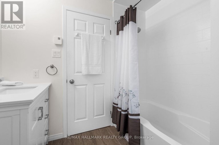 28782422/1754-labonte-street/clarencerockland-twp/clarence-rockland/ontario/K0A1N0_17