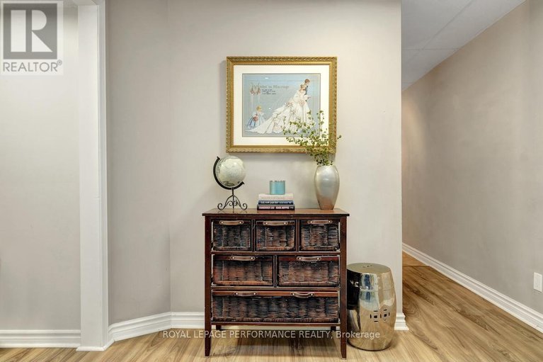 29180735/552-loucks-drive/village-of-russell/russell/ontario/K4R1B6_30