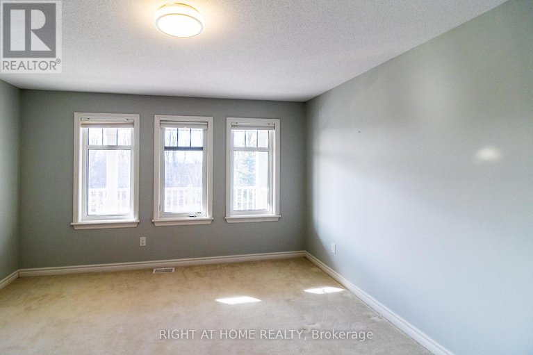 28646412/204-cooks-mill-crescent/riverside-south/ottawa/ontario/K1V2N1_27