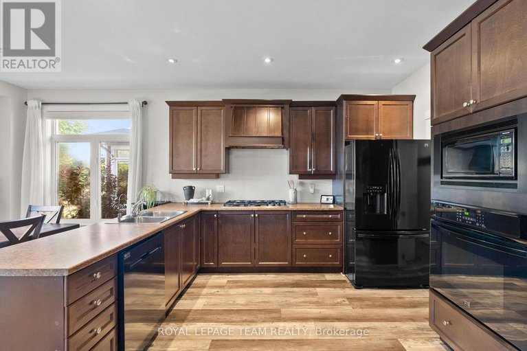 28868427/165-bonnyley-crescent/north-grenville-twp-kemptville-south/north-grenville/ontario/K0G1J0_14